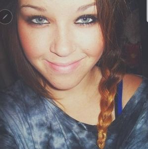 Meet your Posher, Kelsey